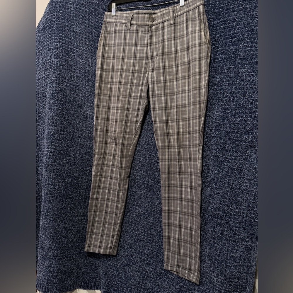 Elwood Pants Mens 33 x 32 Gray Plaid Slim Straight Golf Chino Preppy Academia - Picture 3 of 11
